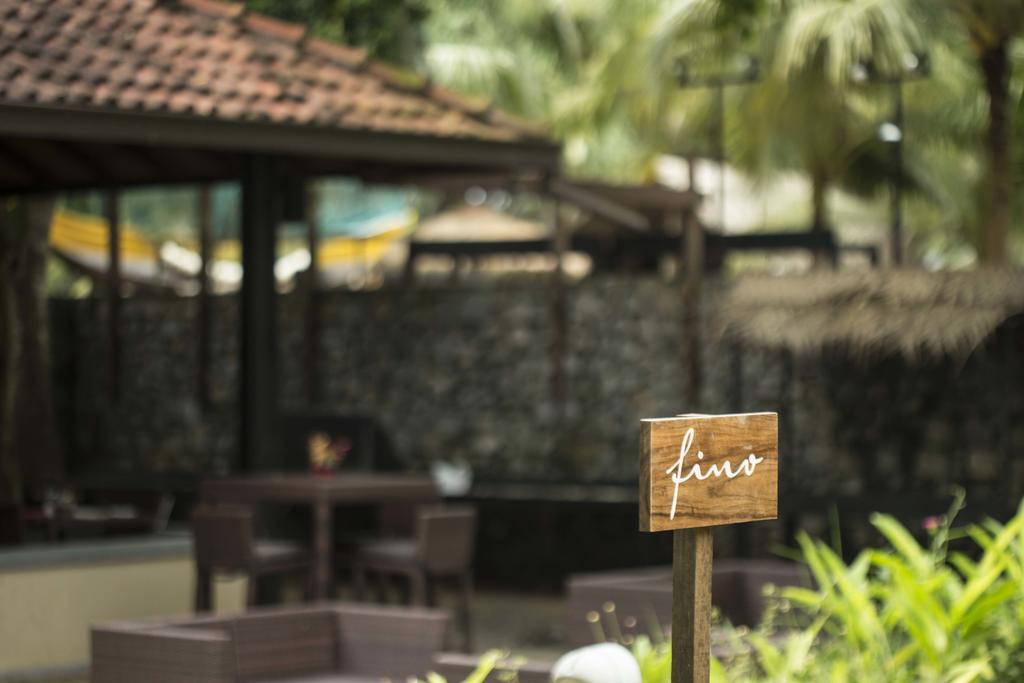 Ranna 212 Beach Resort Kahandamodara Luaran gambar